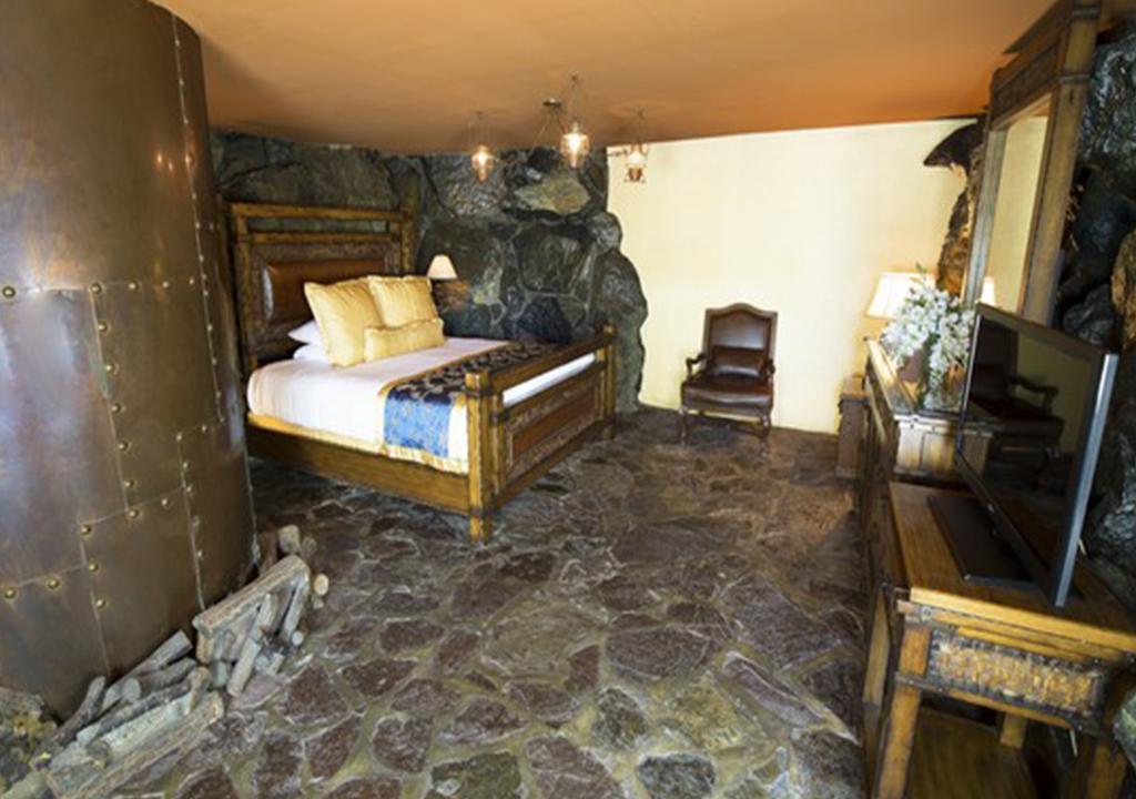 Madonna Hotel